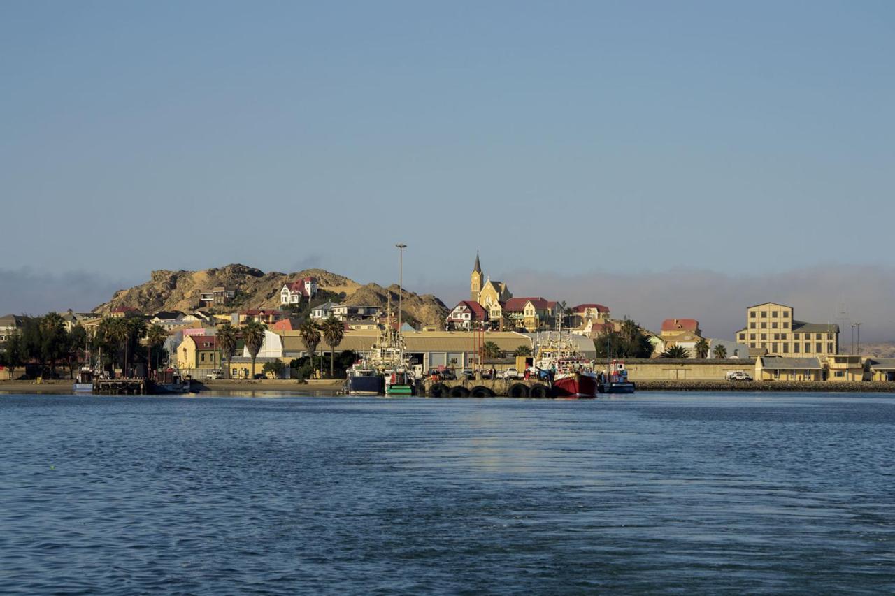 Alte Villa Boutique Hotel Luderitz Exterior photo