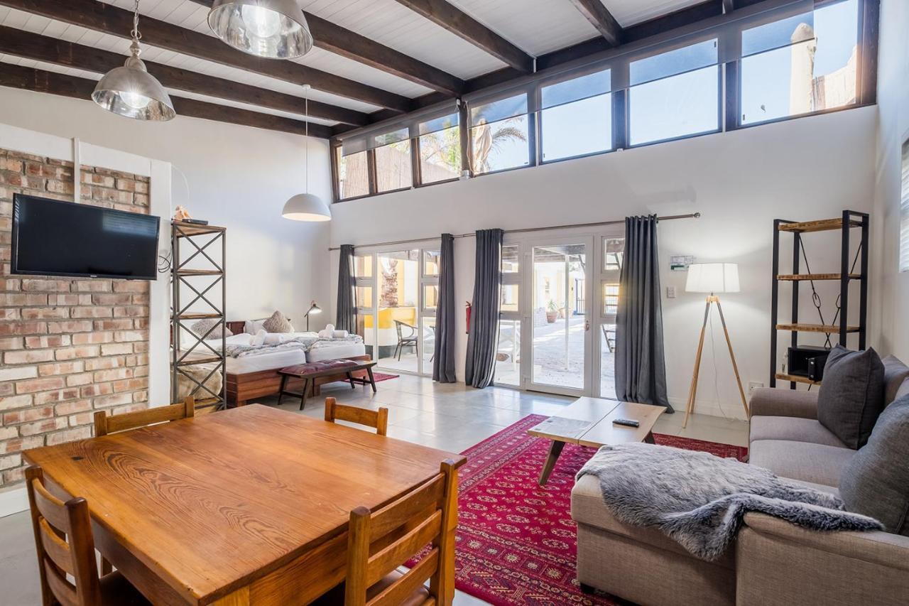 Alte Villa Boutique Hotel Luderitz Exterior photo
